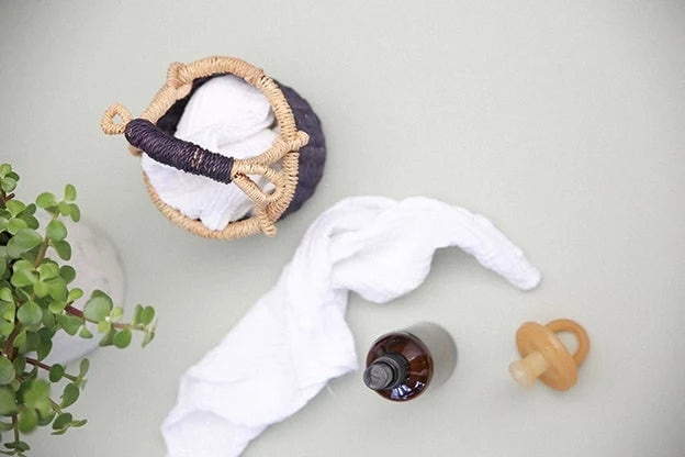 Eleanor Ozich: Baby Wipe Solution