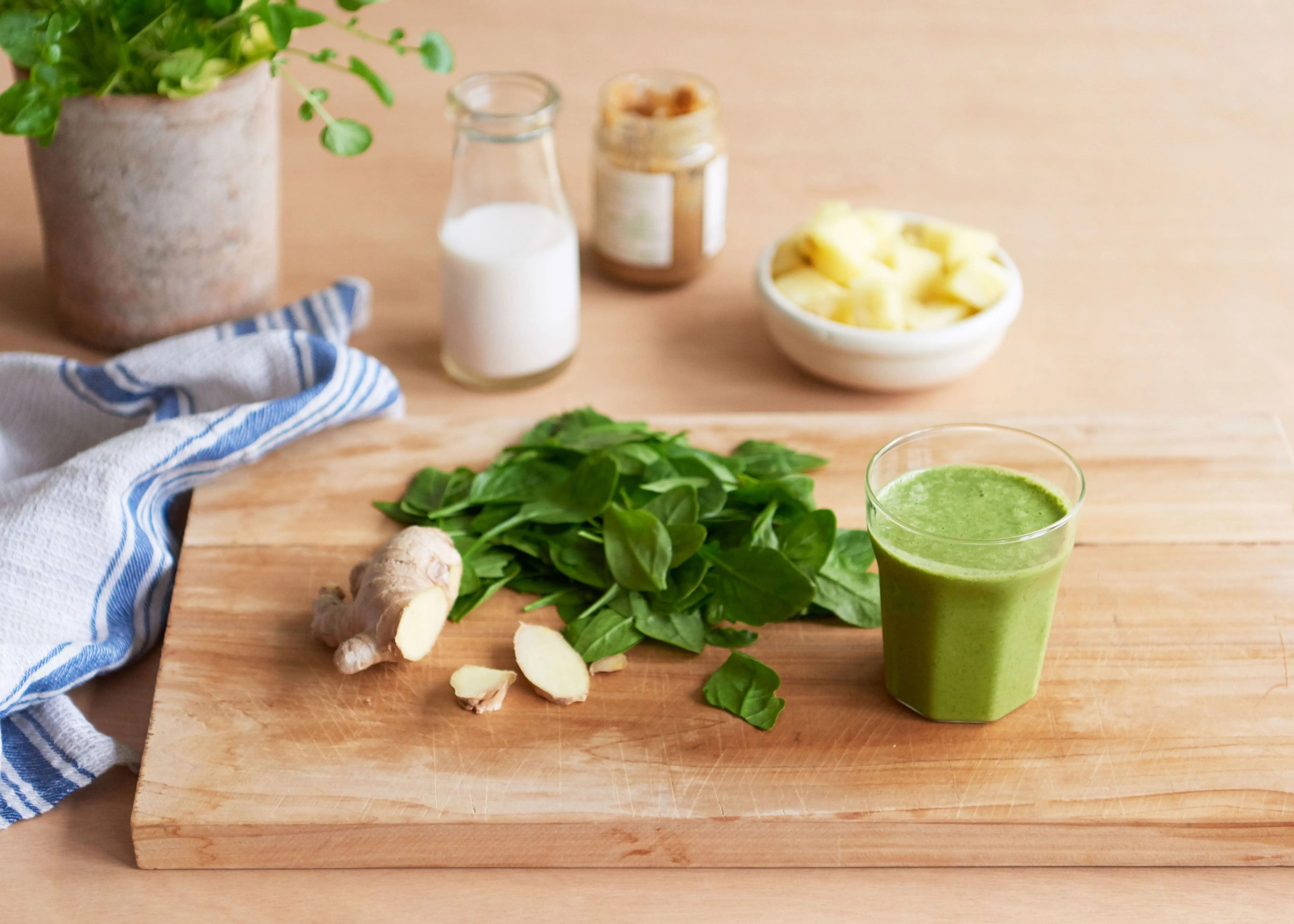 Refreshing And Energising Smoothie | Wellbeing