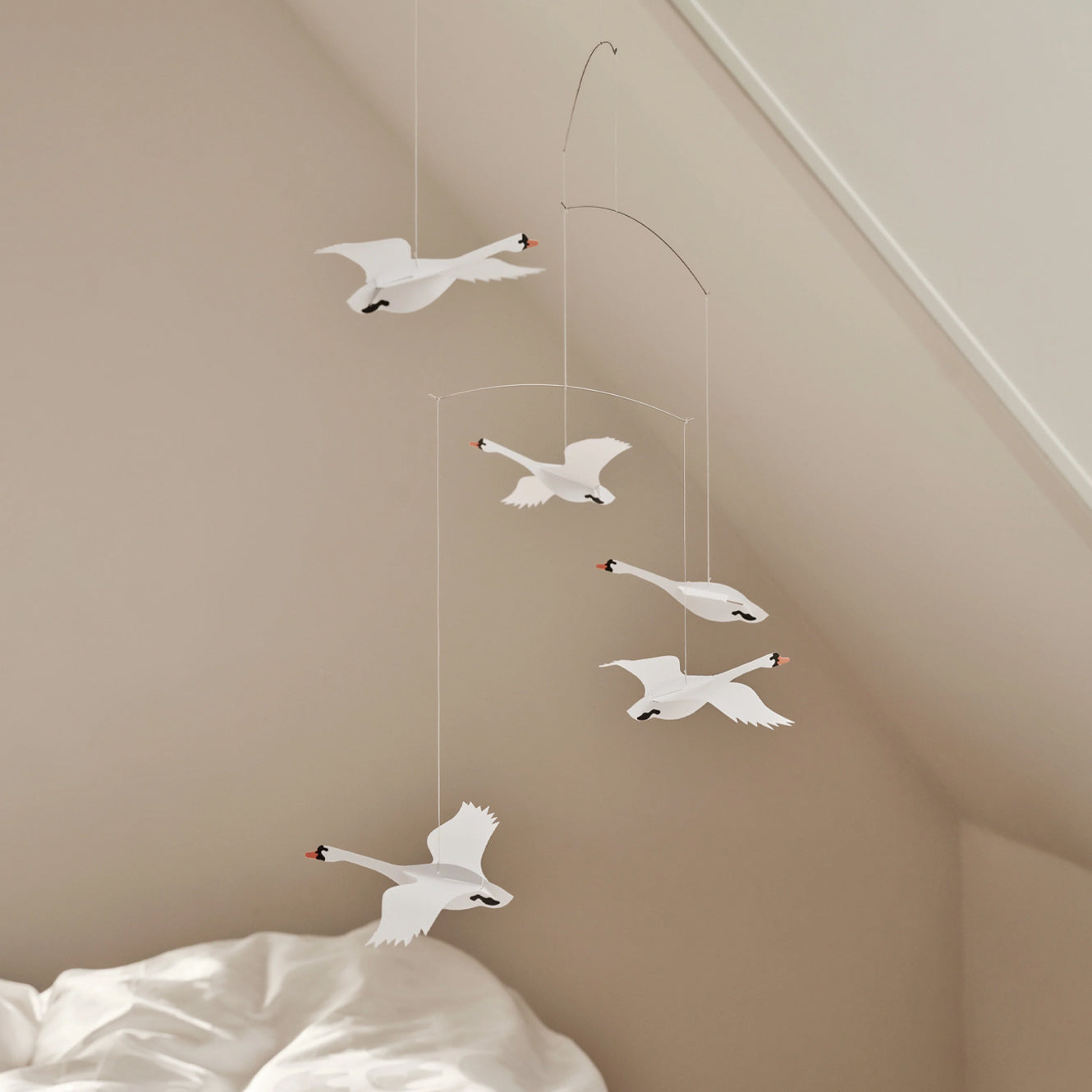 SCANDINAVIAN SWANS | None-Web-hover