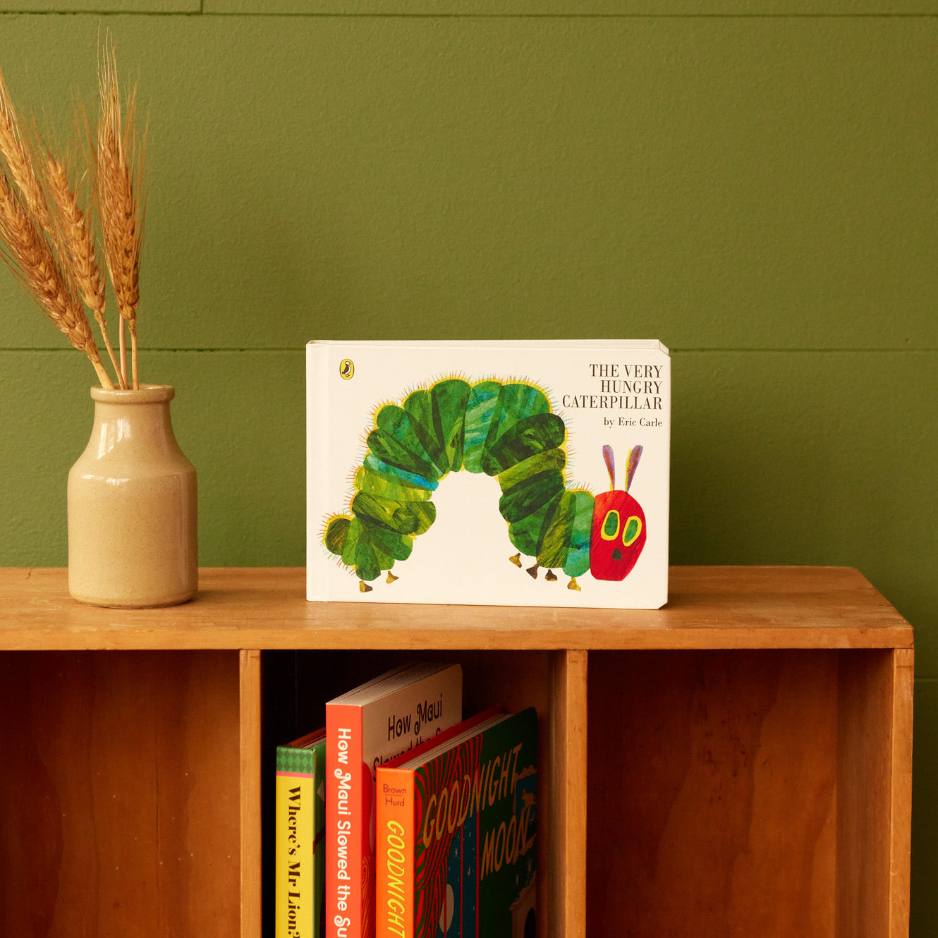 THE VERY HUNGRY CATERPILLAR BOOK | None-Web-front